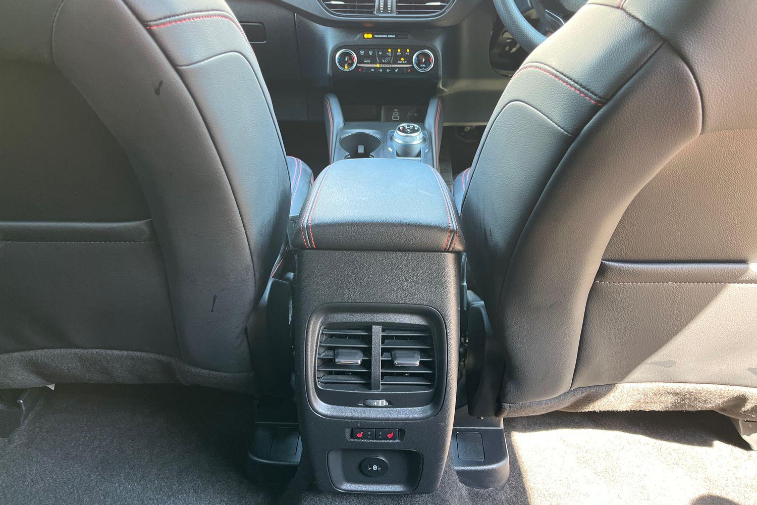 Ford Kuga Photo 28
