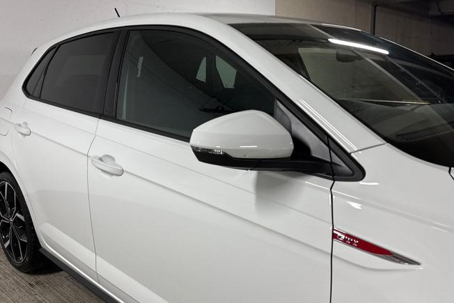 VOLKSWAGEN Polo Photo 20