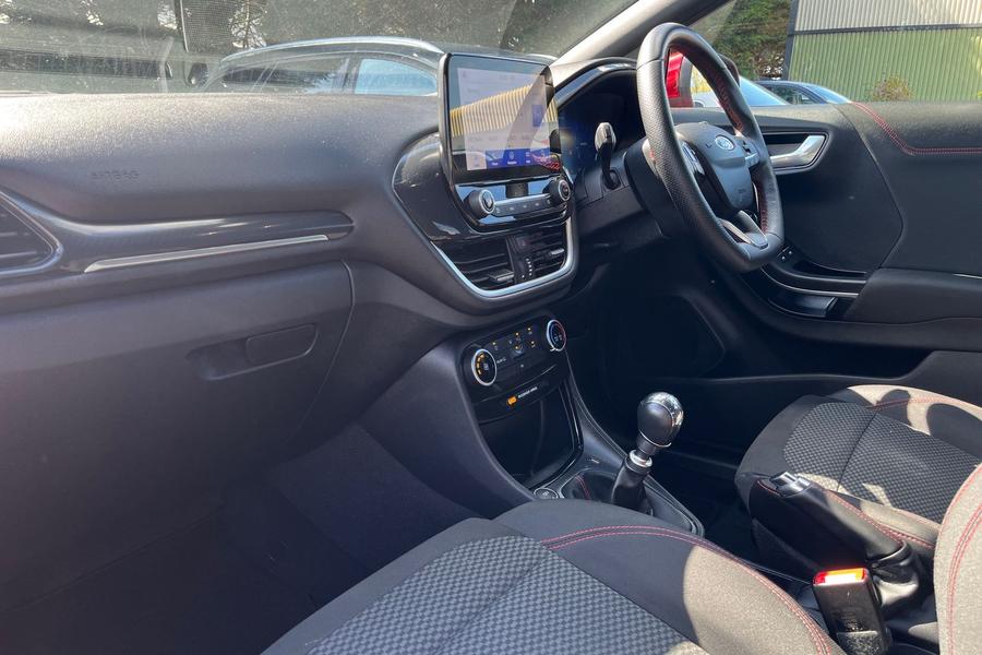 Ford PUMA Photo autoimg-40bc0014f72ec73fa73c192cd8d93da8ee175c61.jpg