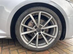 AUDI A4 Photo 5