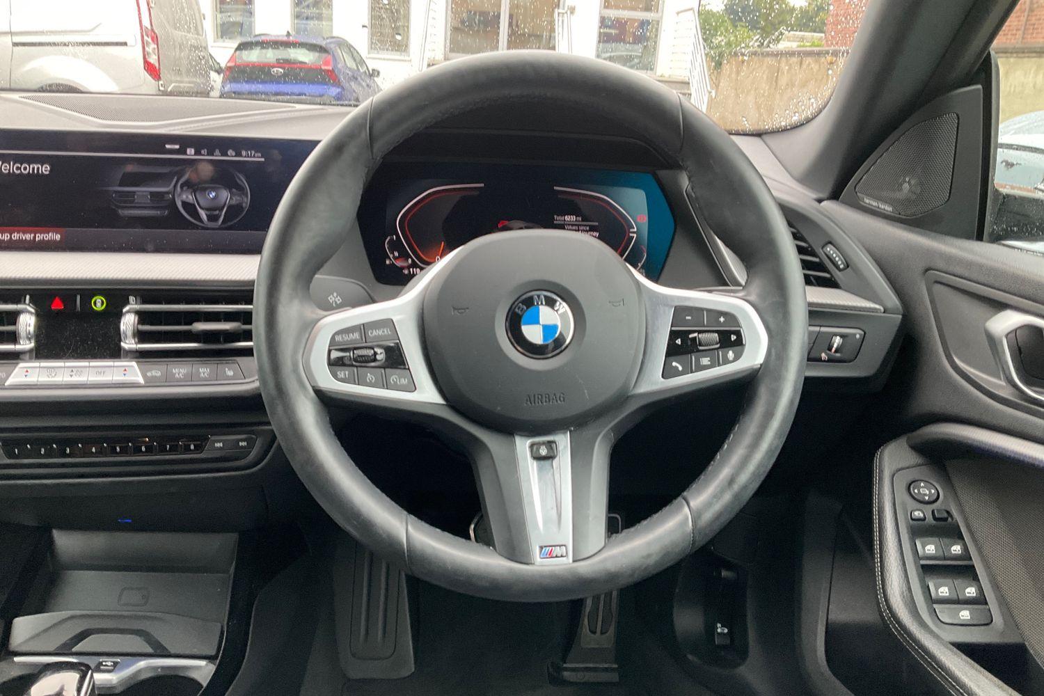 BMW 2 SERIES Photo 11