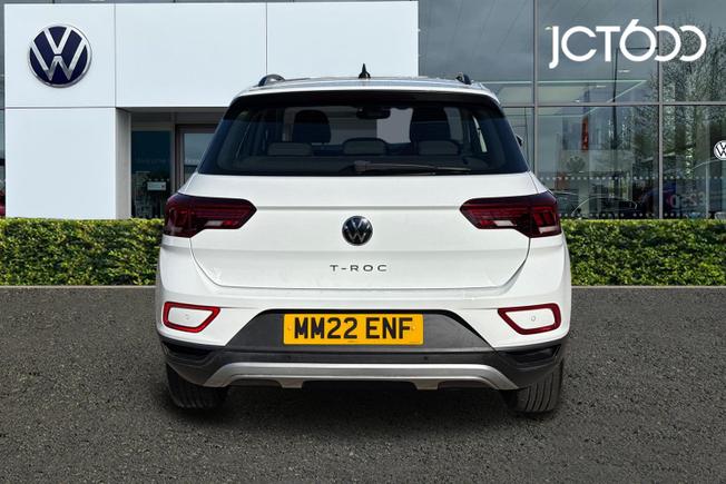 Volkswagen T-Roc Photo 7