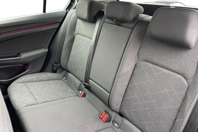 VOLKSWAGEN Golf Photo 9