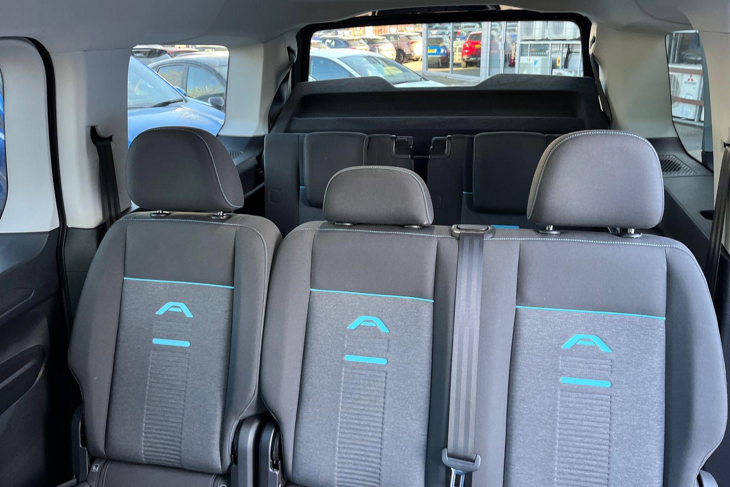 Ford TOURNEO CONNECT Photo 30