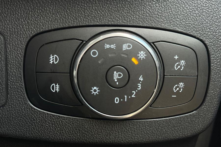 Ford Puma Photo autoimg-40cc9d4333590c89bab30401cba681d38ae9c0a4.jpg