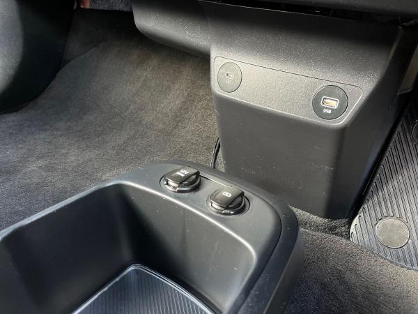 Kia EV6 Photo autoimg-40ce51bdbef856fd3d2669b668996d1d7d2142ea.jpg