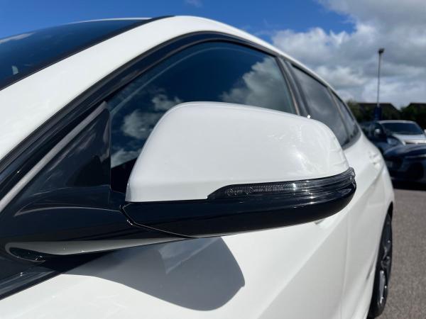 BMW 1 Series Photo autoimg-40ce8136edd9f123a6a1eb0417cb6077e2ce49c2.jpg