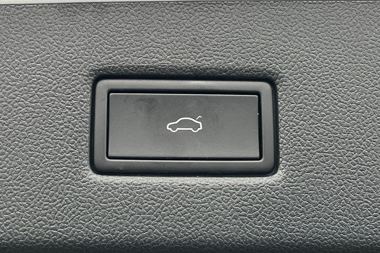 Ford Explorer Photo 32