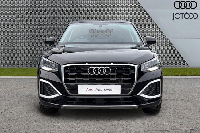 AUDI Q2 Photo 9