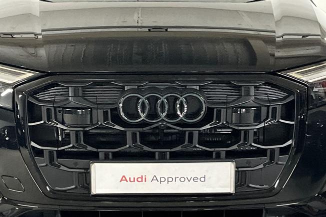 AUDI Q7 Photo 39
