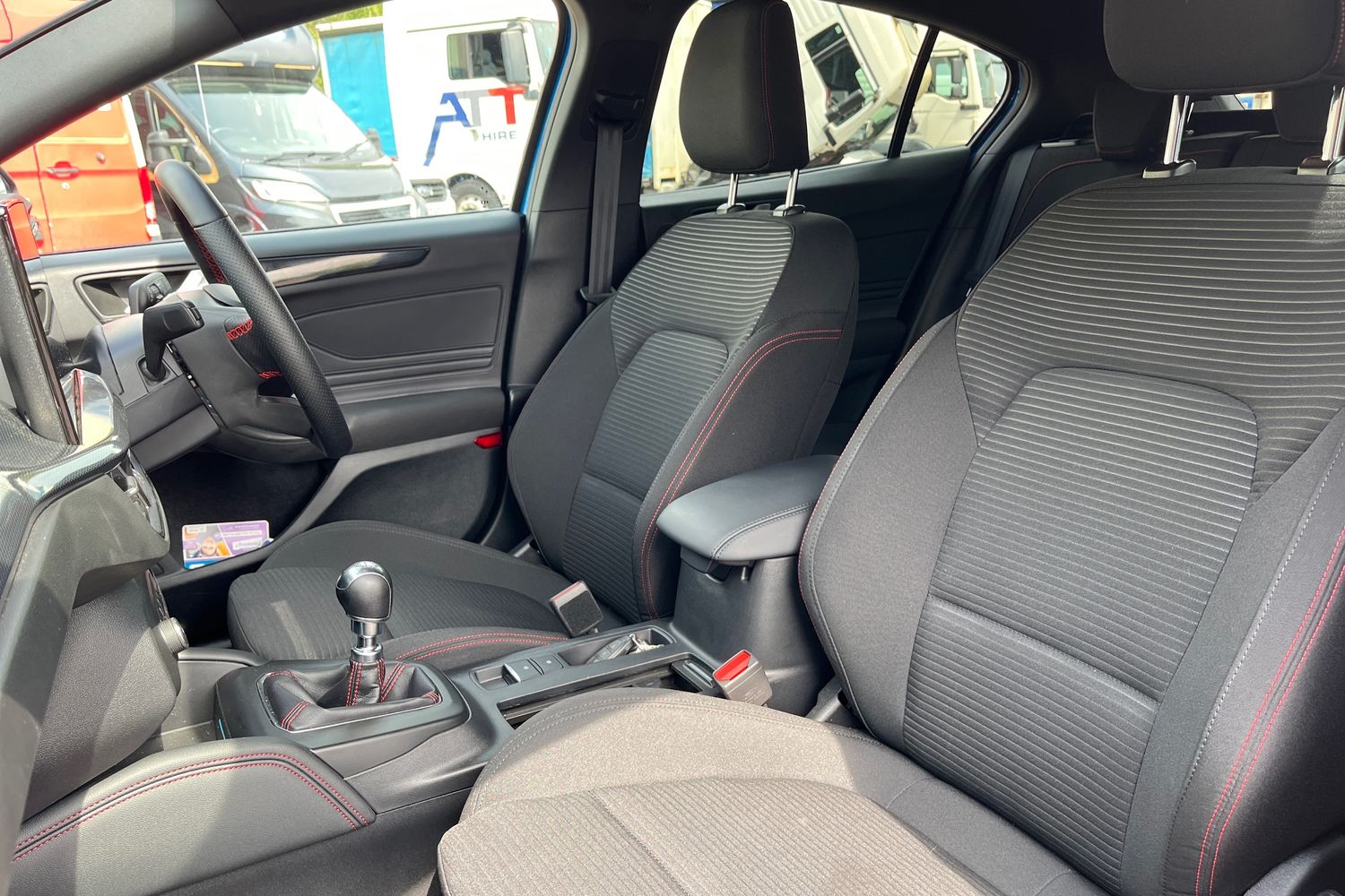 Ford Focus Photo 18