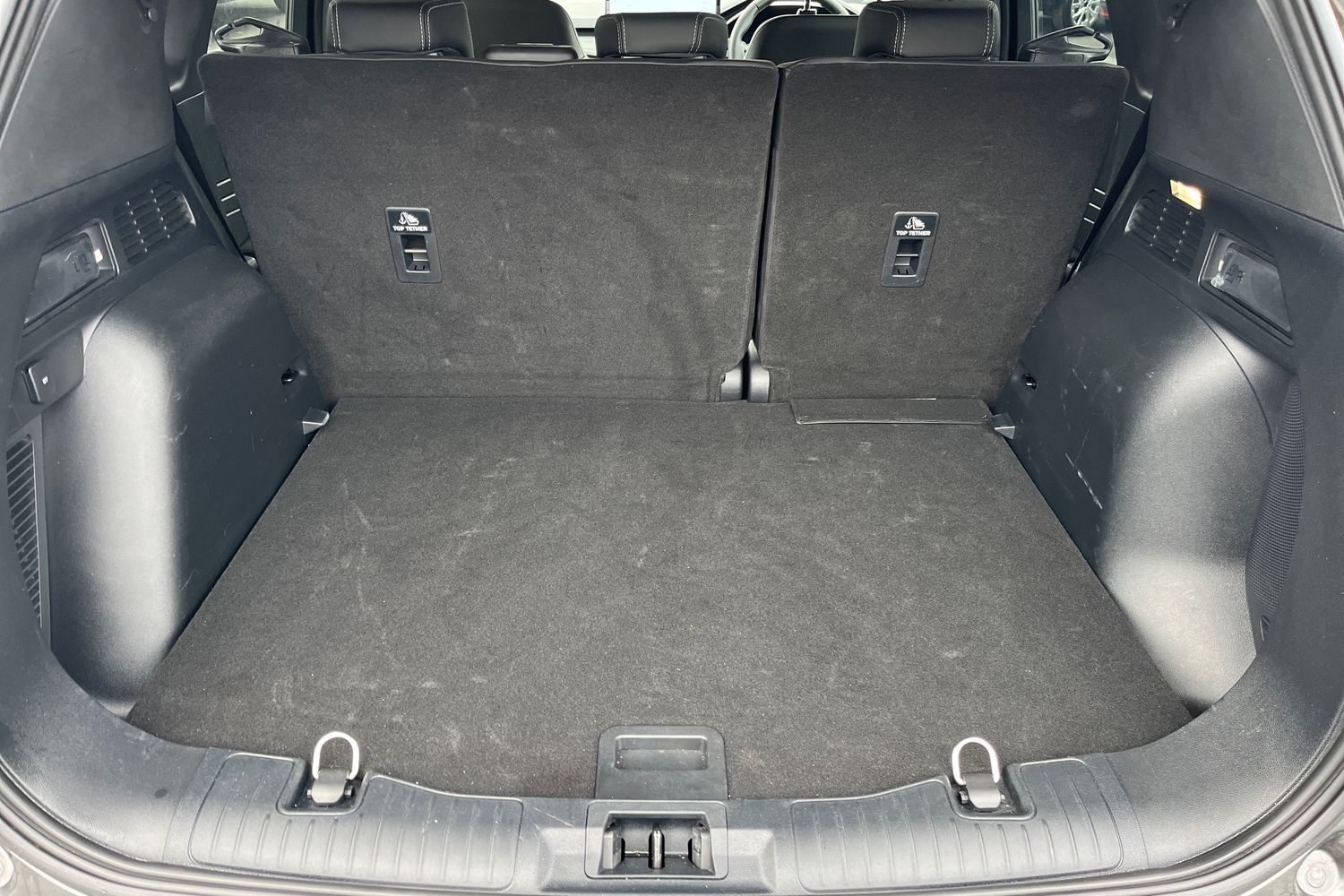 Ford KUGA Photo 20