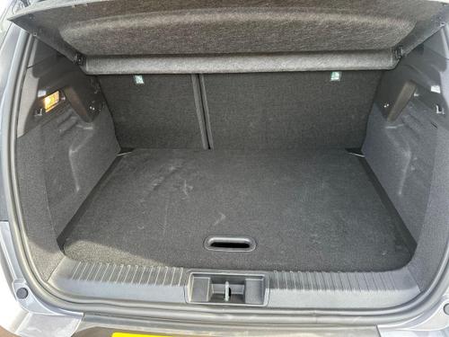 Renault CAPTUR Photo autoimg-40e757c214df79bc1f79fcff4f34d1fca99d3905.jpg
