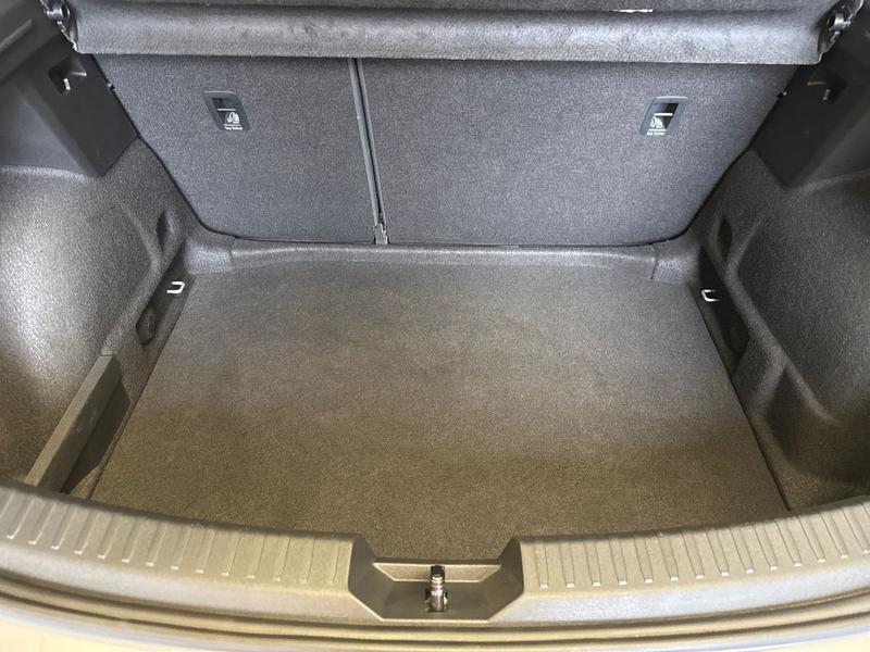 Used SEAT Leon FL71DWN 33