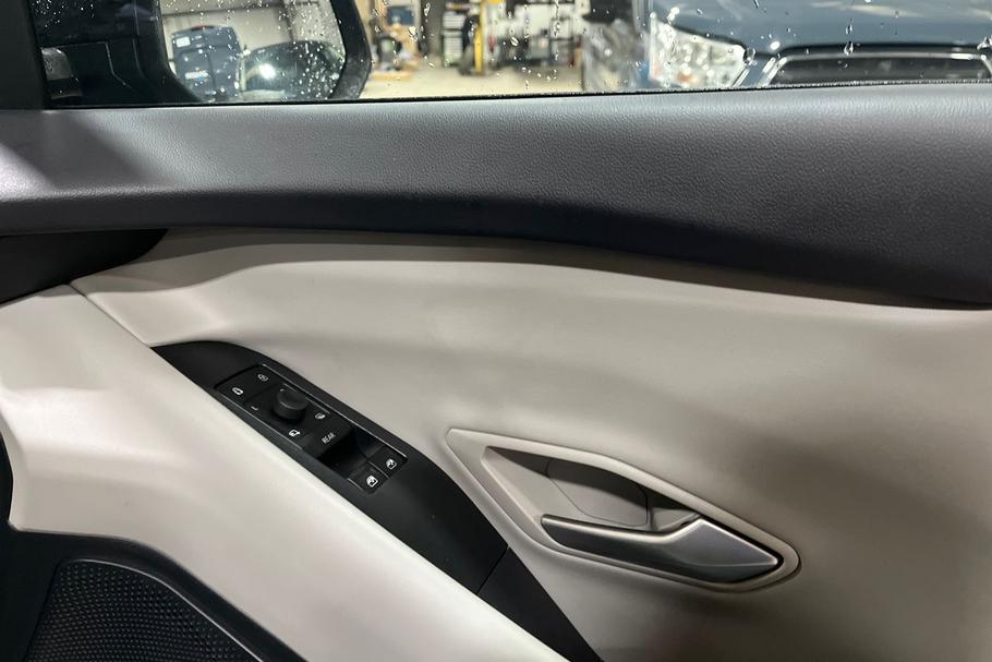 Used Ford EXPLORER HMZ2082 26