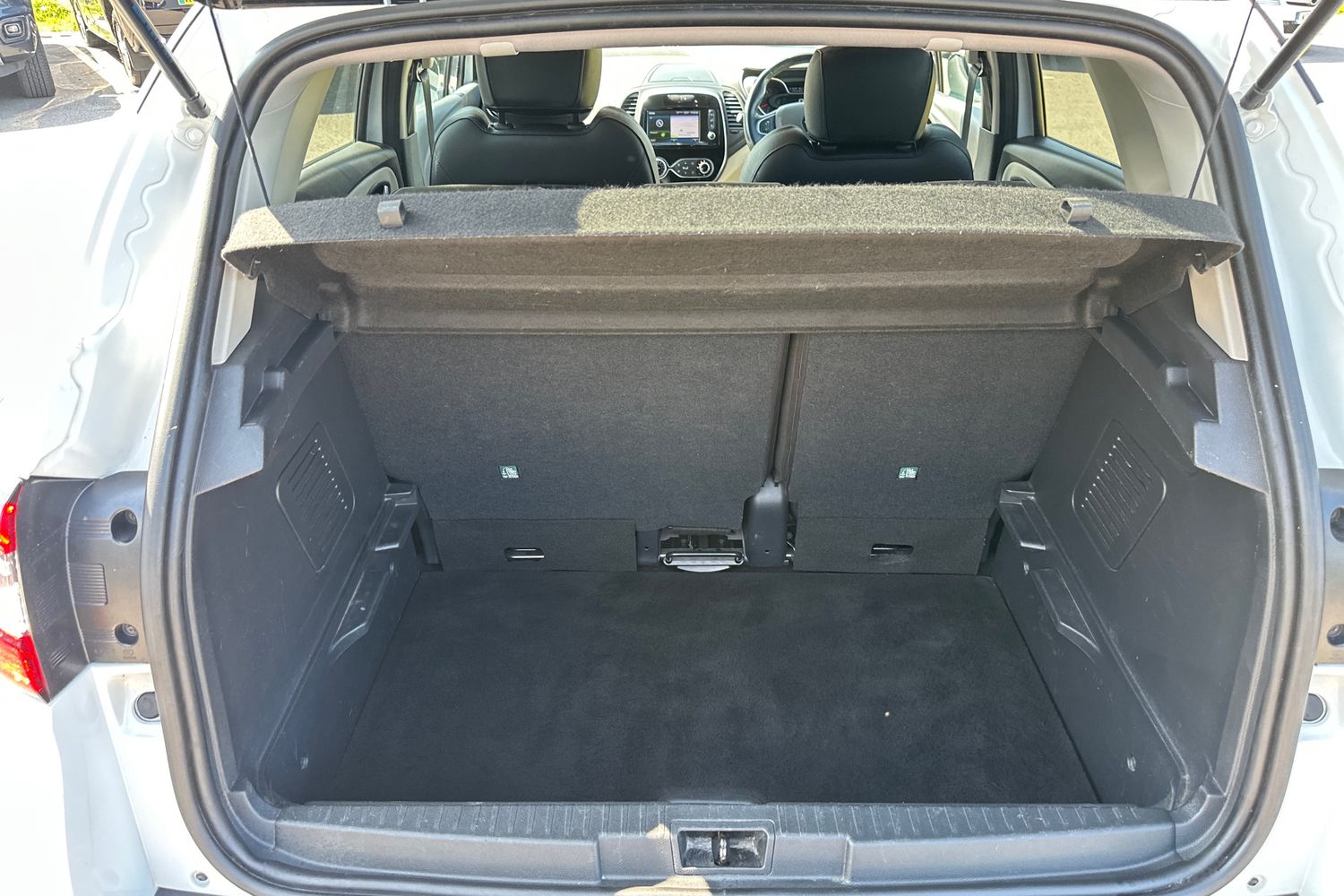 Renault CAPTUR Photo 20