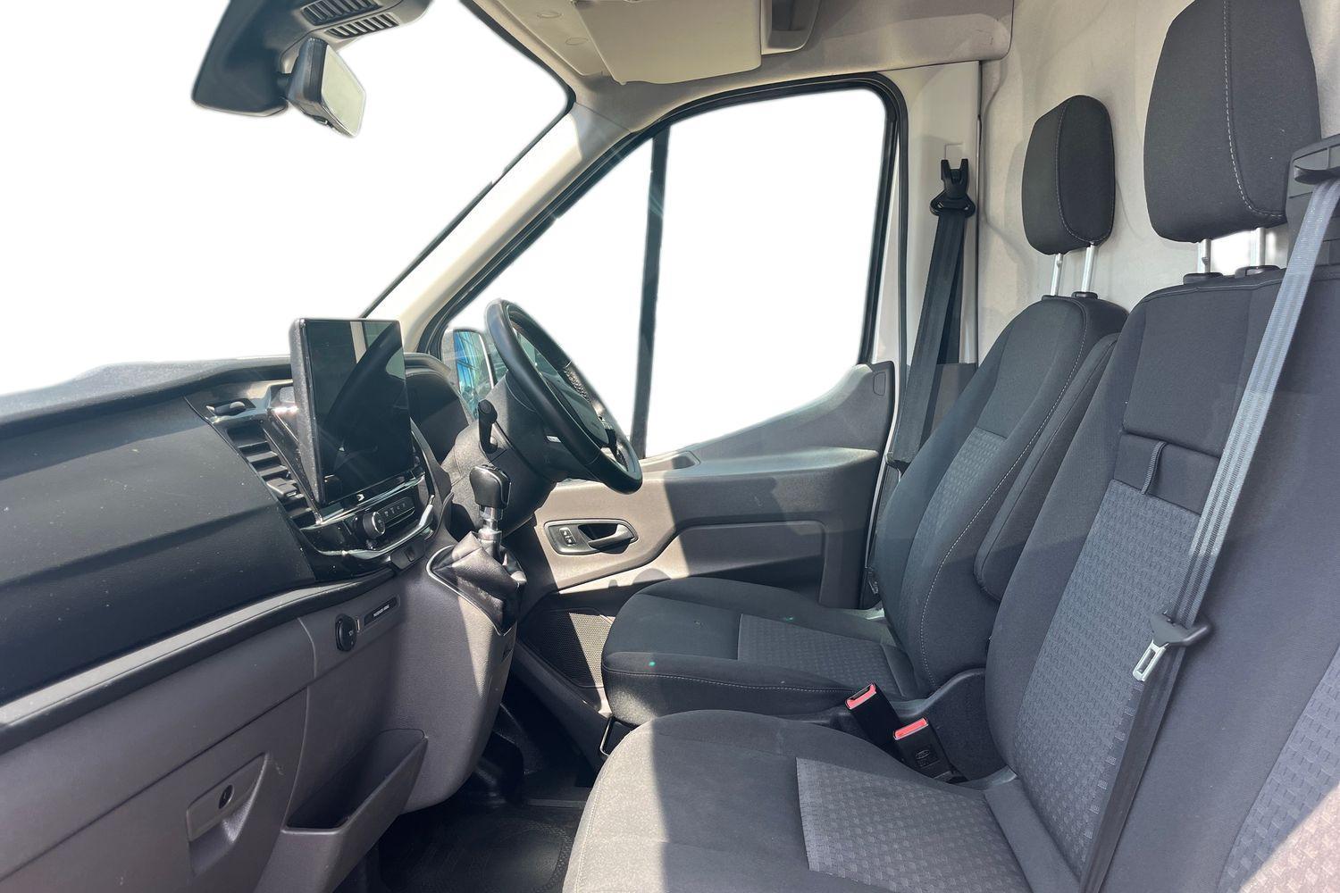 Ford TRANSIT Photo 8