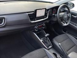 KIA Stonic Photo 2