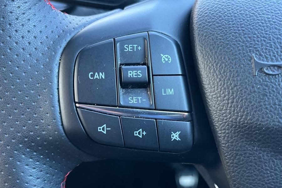 Ford Puma Photo autoimg-40f00d08c5f7c436fe5e1cee81c7cf11082b2575.jpg