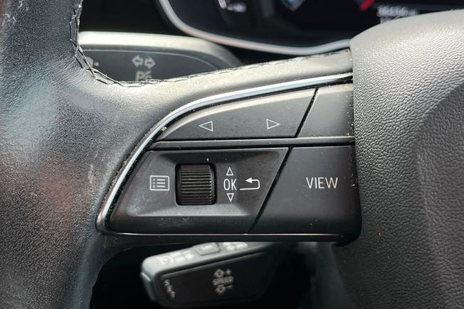 AUDI Q3 Photo 16