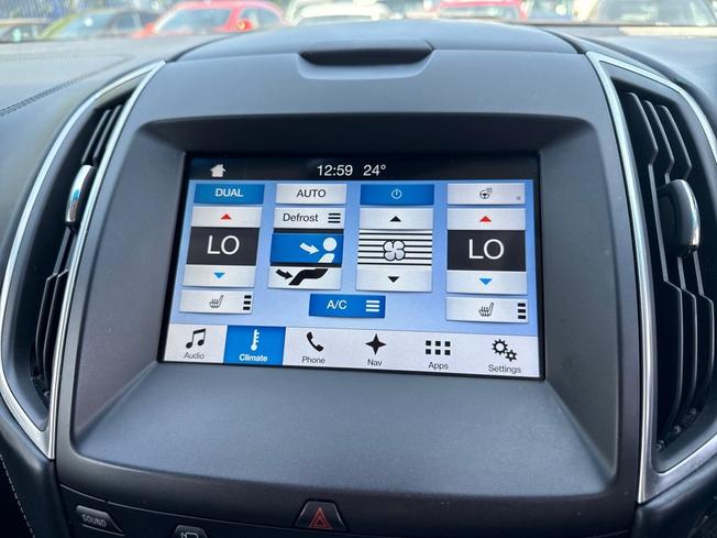 FORD Edge Photo 40
