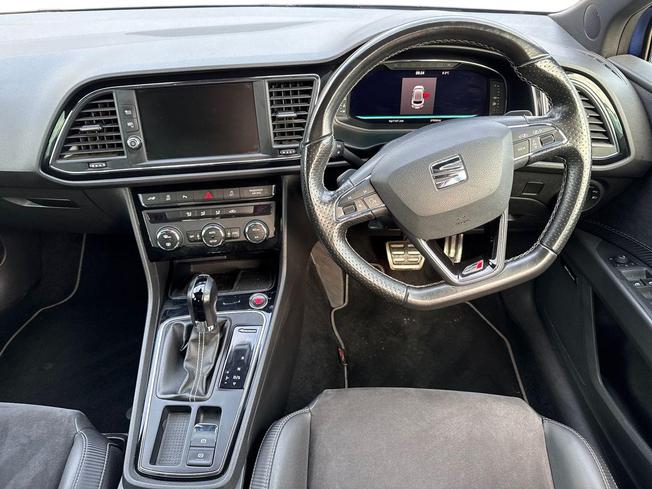 SEAT Leon Photo 11