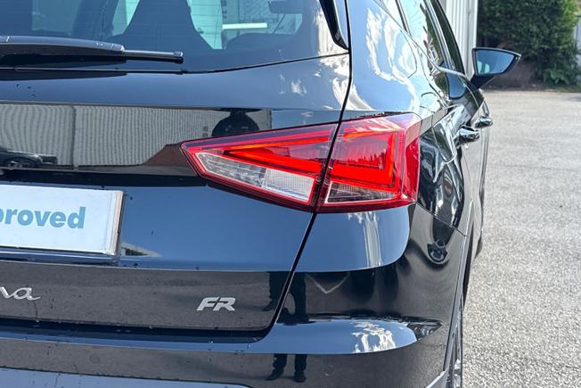 SEAT Arona Photo 18