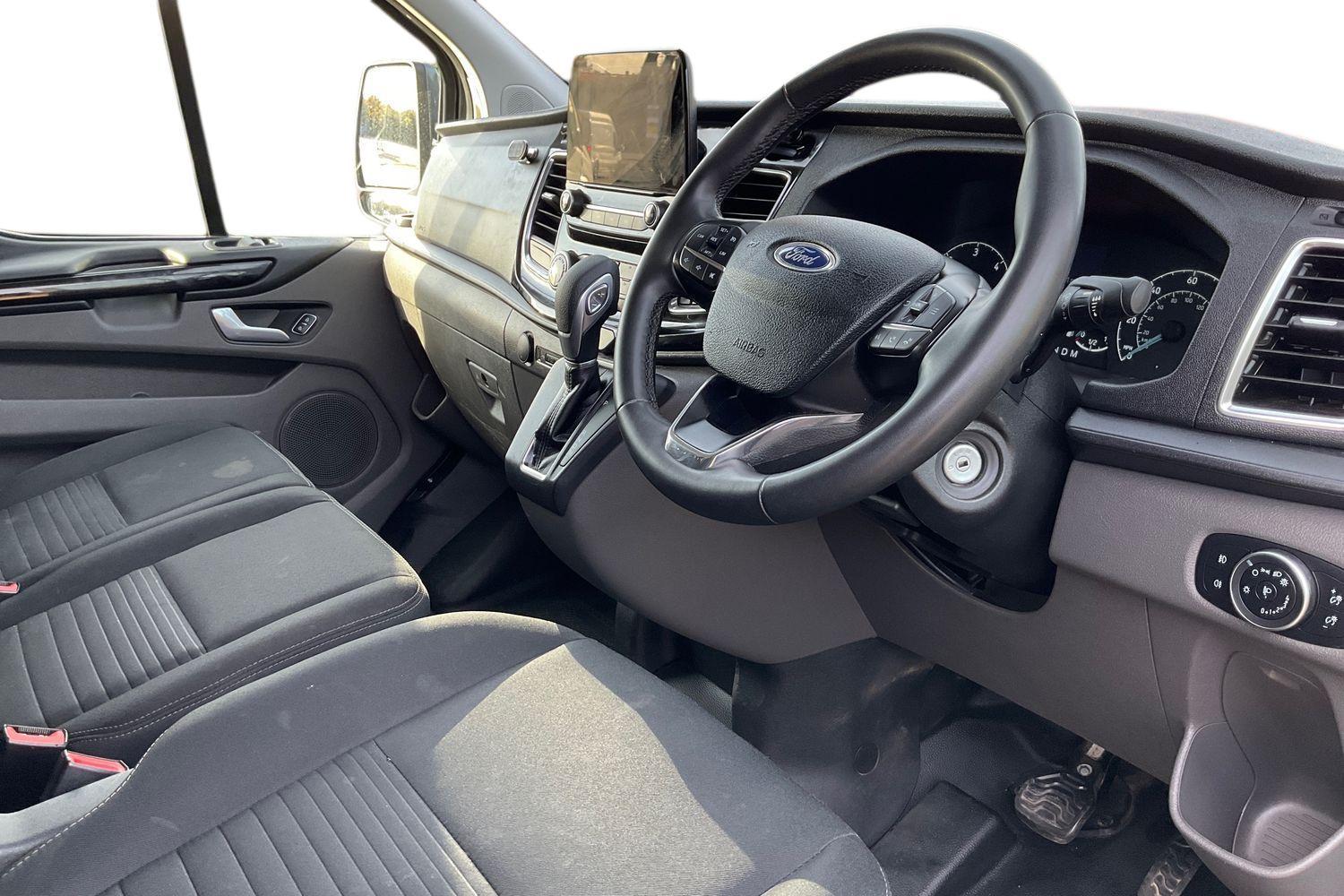 Ford Transit Custom Photo 13