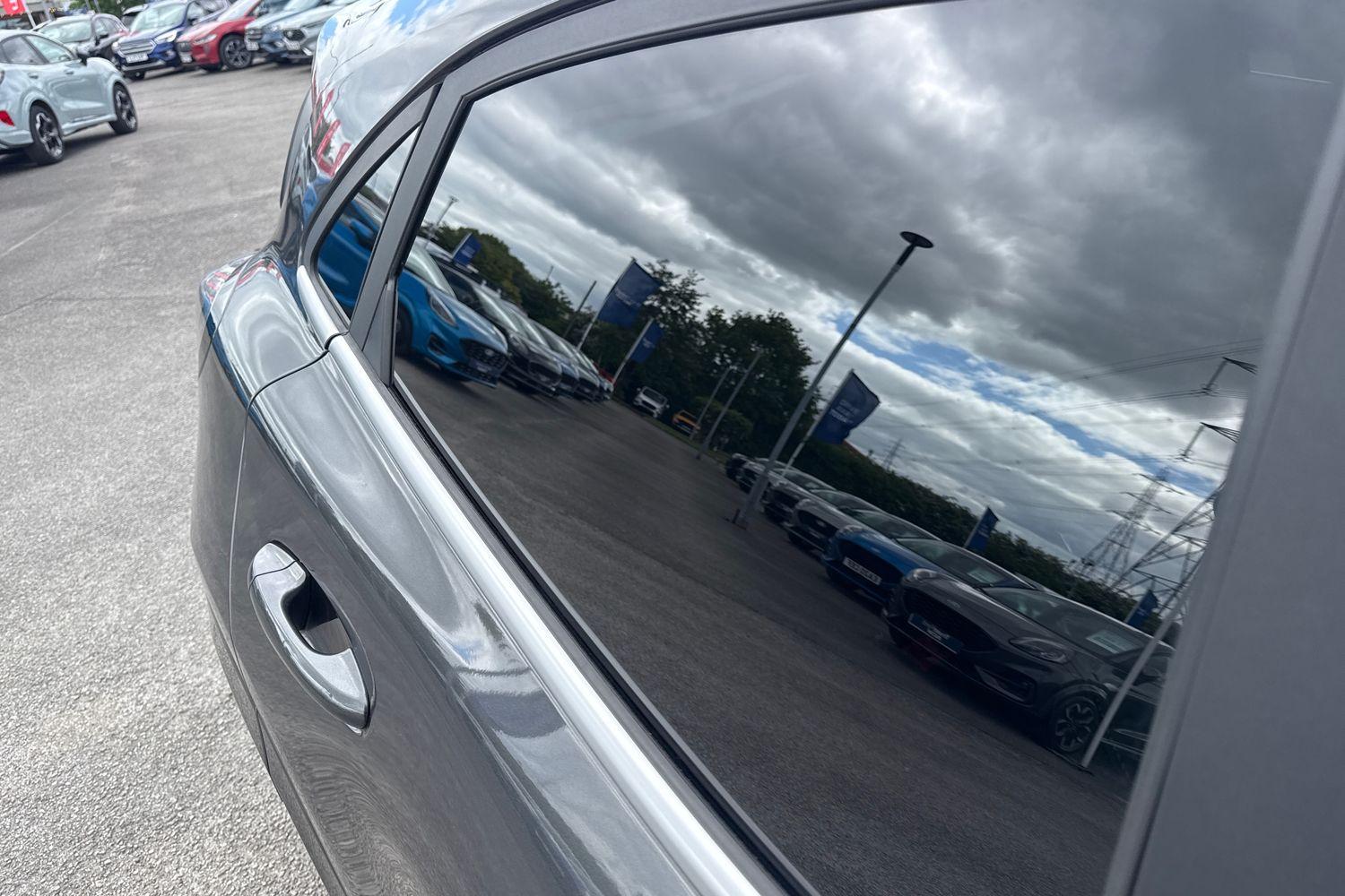 Ford PUMA Photo 39