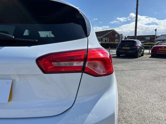 Ford Focus Photo 56