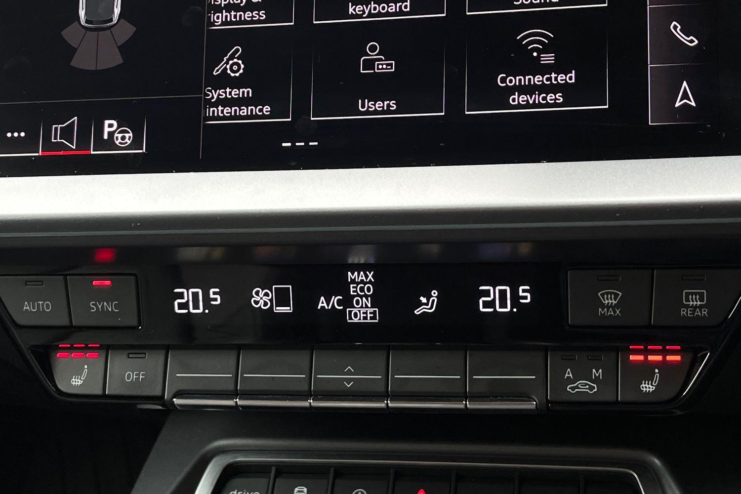 Audi A3 Photo 32