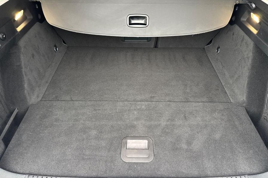 Ford FOCUS Photo autoimg-41026a082529fe3a3f31bab41cc43882a1d536a2.jpg