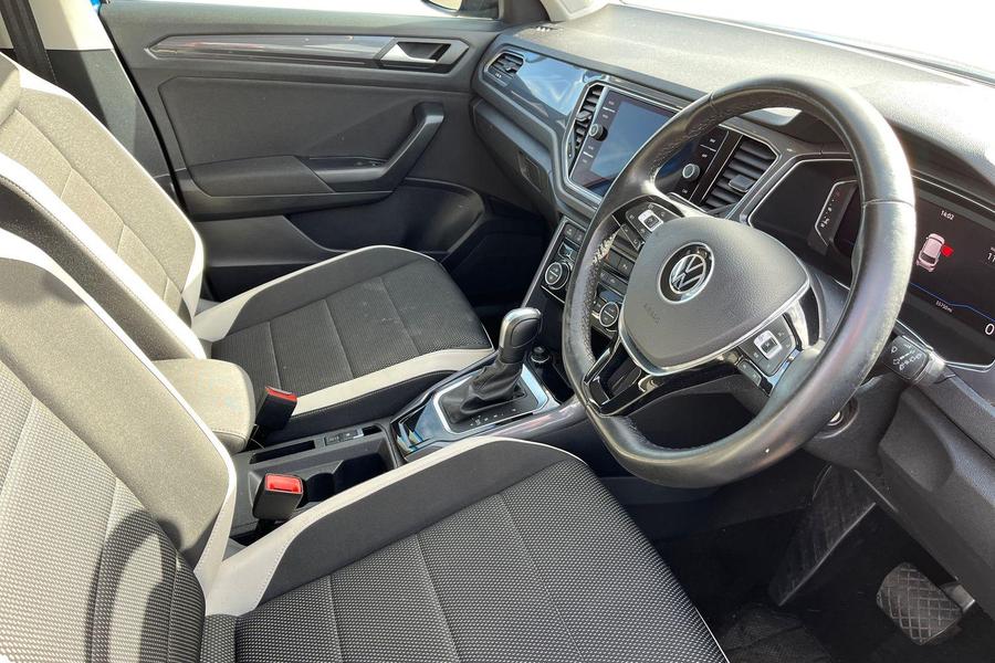 Volkswagen T-ROC Photo autoimg-41030ac1223e0dc1898adf484cb6e8c13c25d56d.jpg