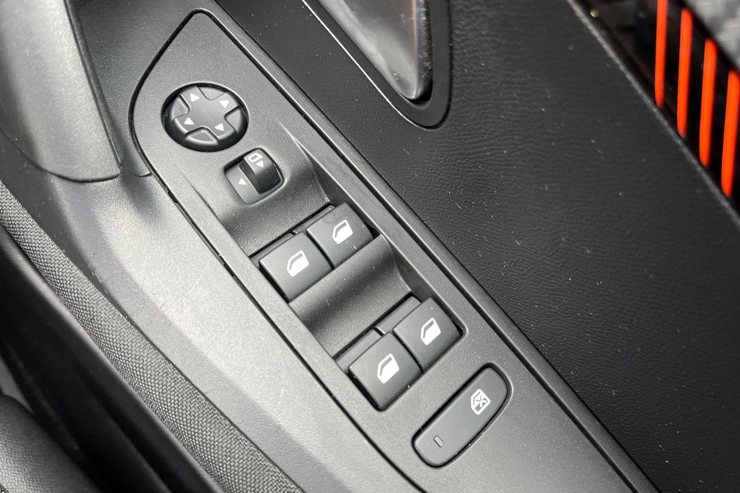 Peugeot 2008 Photo 15