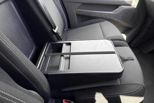 VOLKSWAGEN E-Transporter Photo 50