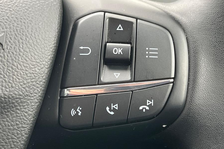 Ford FOCUS Photo autoimg-410b554f66852c77c942f910a9c920696d8551de.jpg