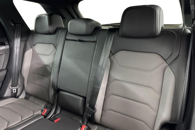 Volkswagen Touareg Photo 9