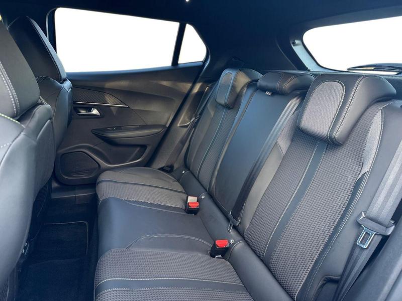 Used Peugeot E-2008 KP72YBU 17