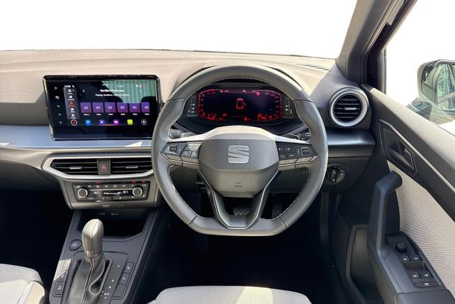 SEAT Arona Photo 11