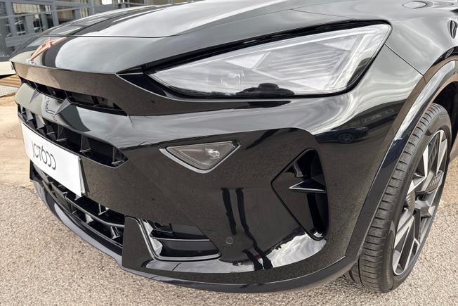 CUPRA Formentor Photo 24