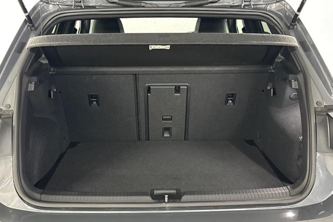 VOLKSWAGEN Golf Photo 12