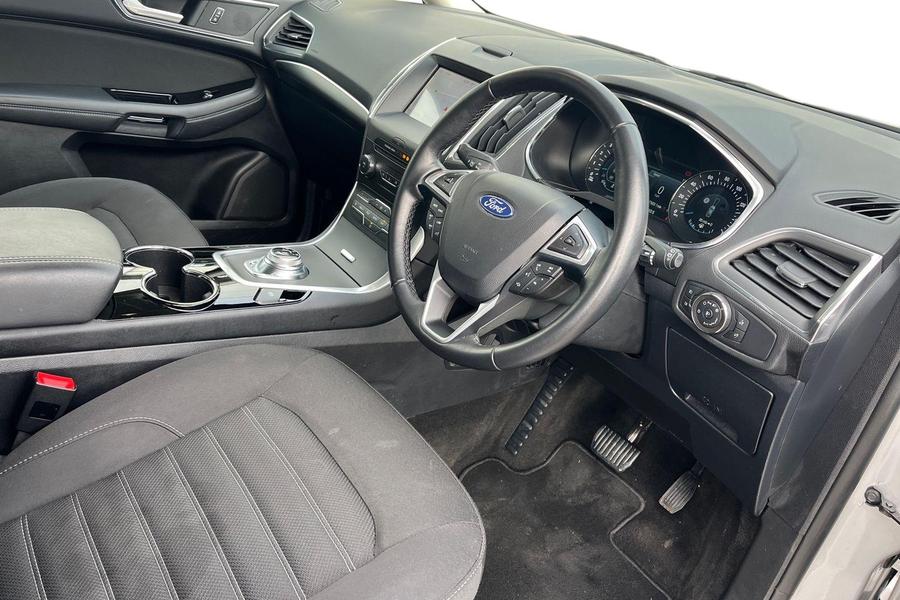 Ford GALAXY Photo autoimg-4110a84c2c44f0cace51f69903fe904327209c50.jpg