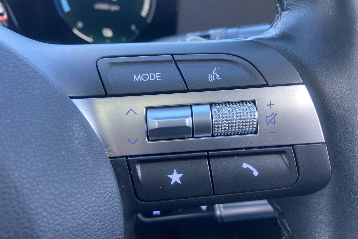 Hyundai KONA Photo 30