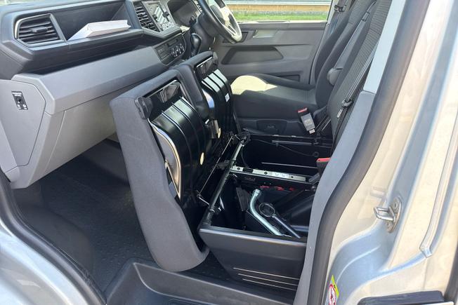 Volkswagen Transporter Photo 29
