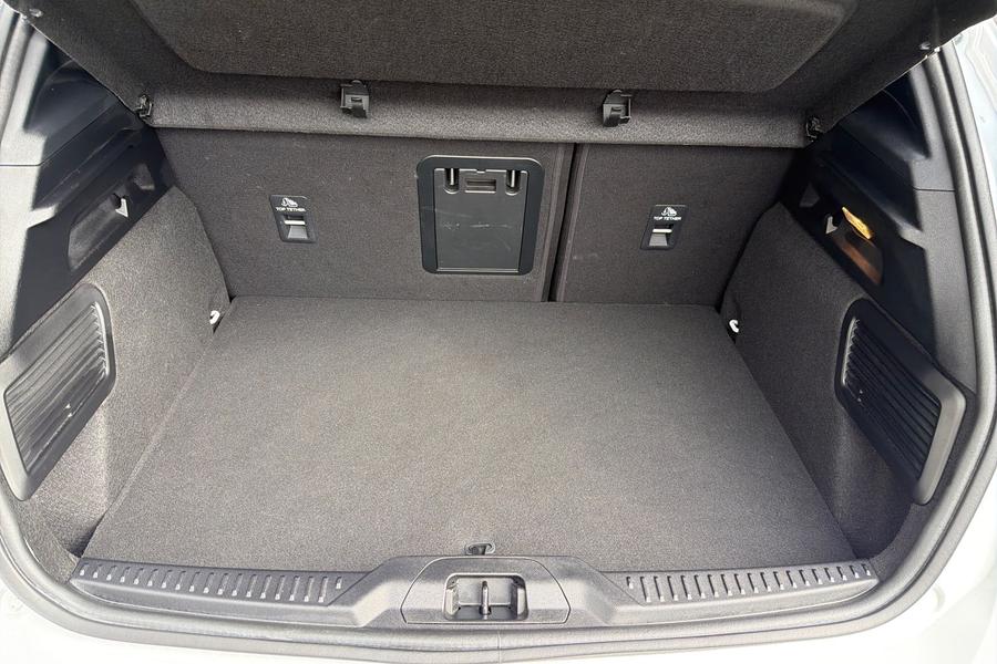 Ford FOCUS Photo autoimg-411a46afaf98afb3b99e802f6965e93472e0fcab.jpg