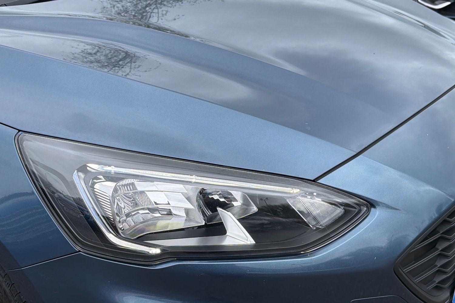 Ford FOCUS Photo 38