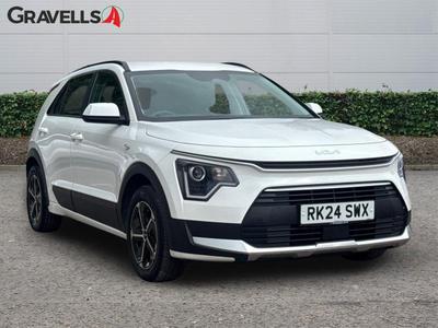 Used 2024 Kia NIRO 1.6h GDi 2 SUV 5dr Petrol Hybrid DCT Euro 6 (s/s) (139 bhp) White at Gravells