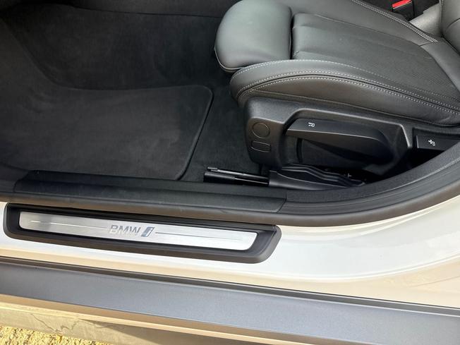 BMW I4 Photo 54