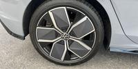 Volkswagen Golf Photo 4