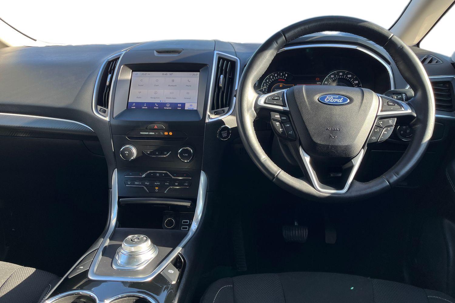 Ford S-MAX Photo 10
